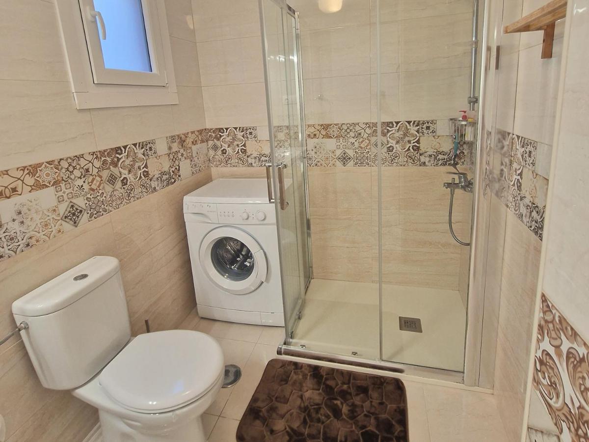Cozy Apartment With Sea View Torrevieja Exterior foto
